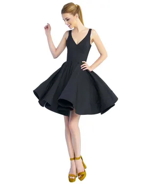 2019 Black Satin Homecoming Dresses V-Neck Sexy Short Cocktail Dress