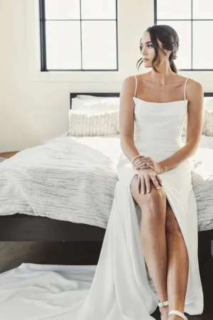 2023 Simple Goddess Wedding Dress with Ruched Bodice