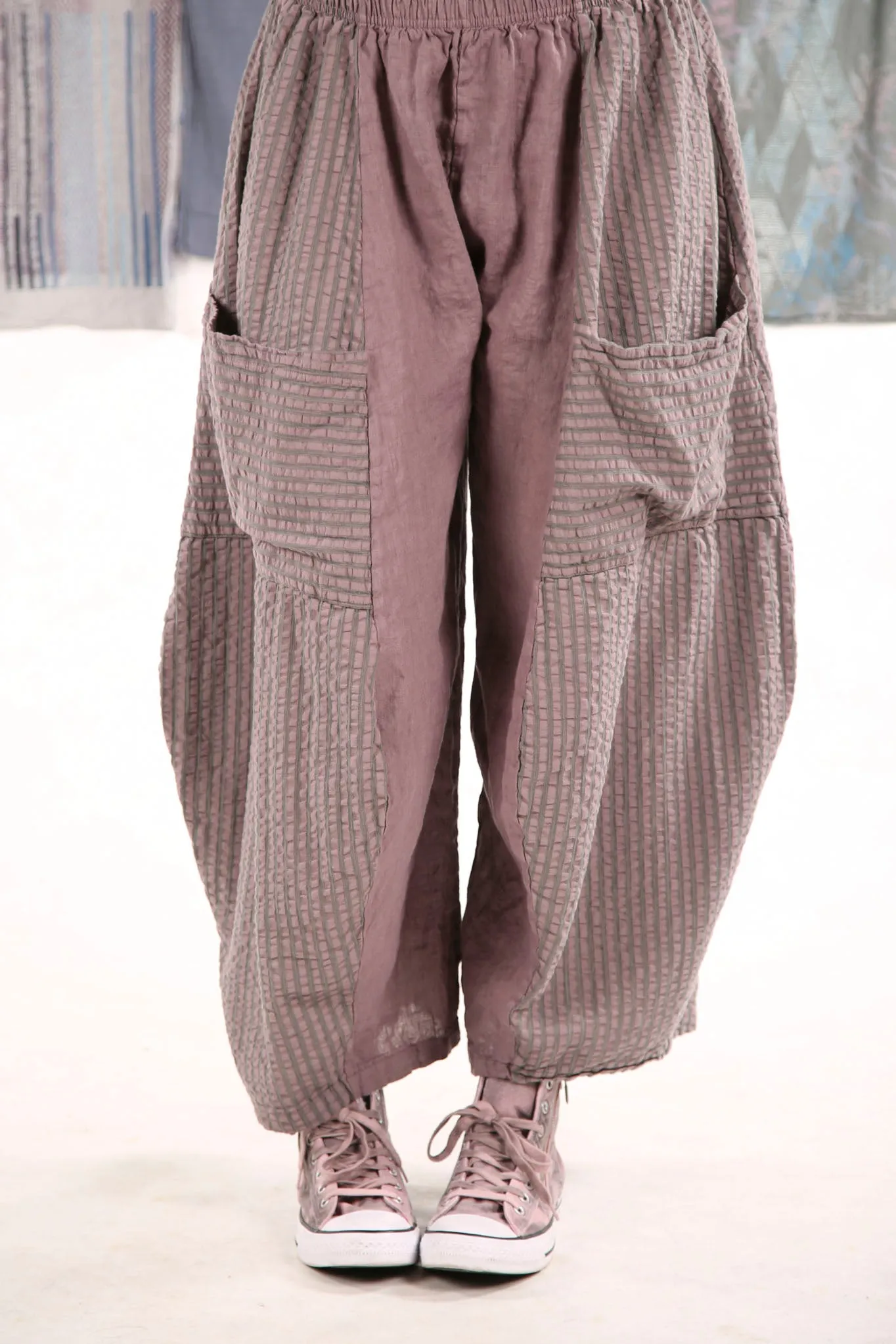 3240 Mojo Pant Plum Haze with herb stripe  1/0/0 overdye?