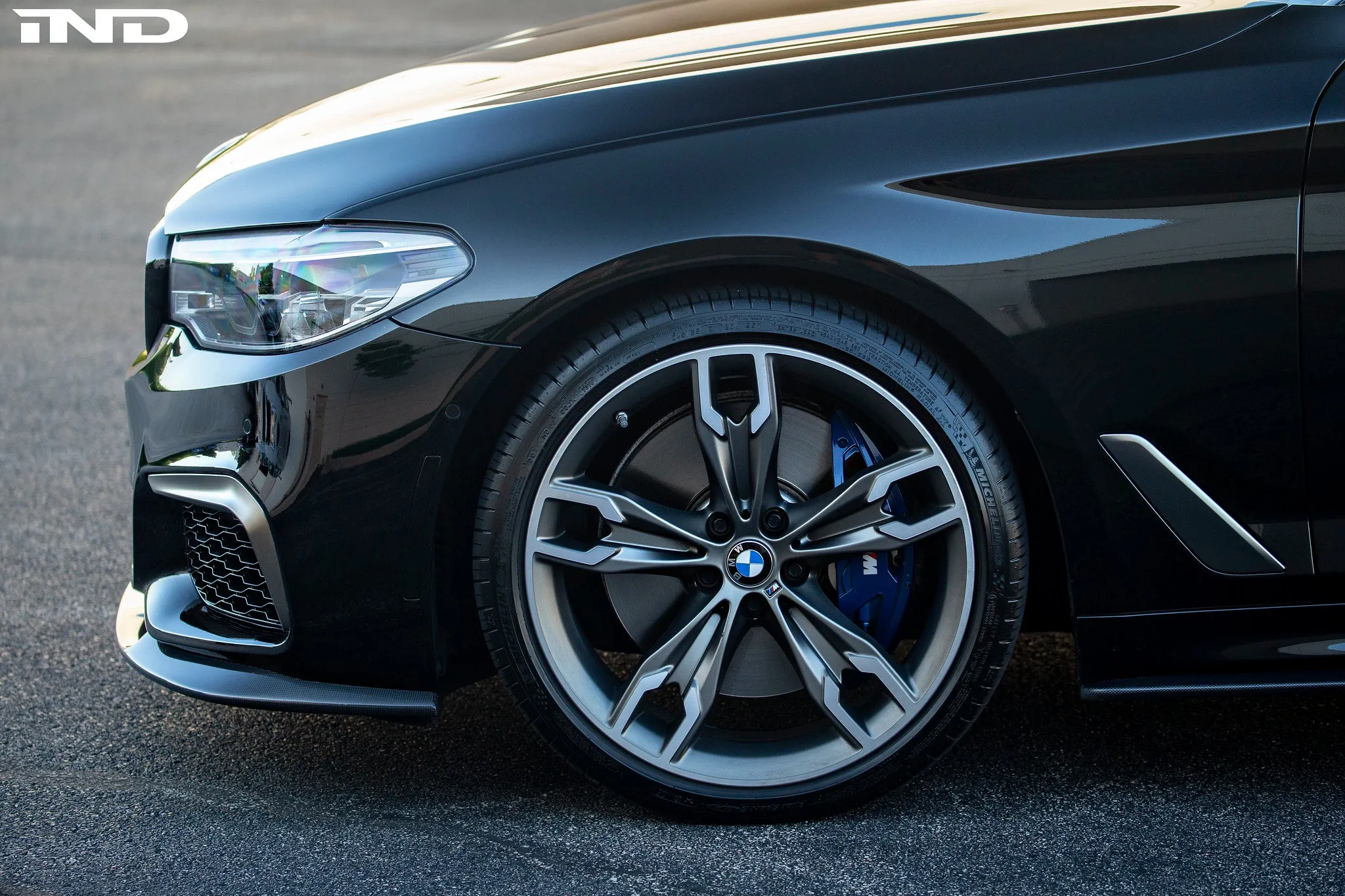 3D Design G30 5-Series Carbon Front Lip
