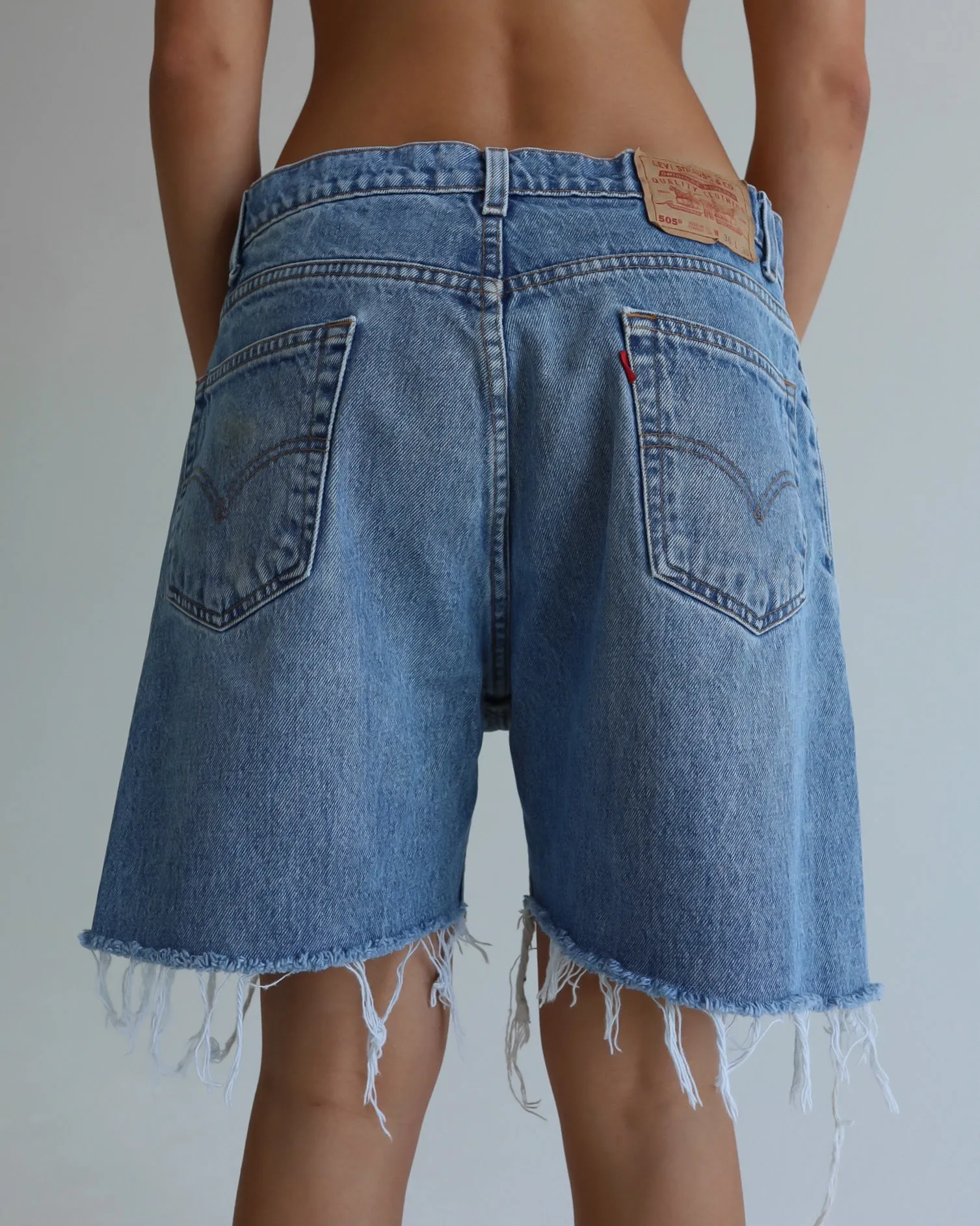 505 VINTAGE LEVI’S | SIZE 33