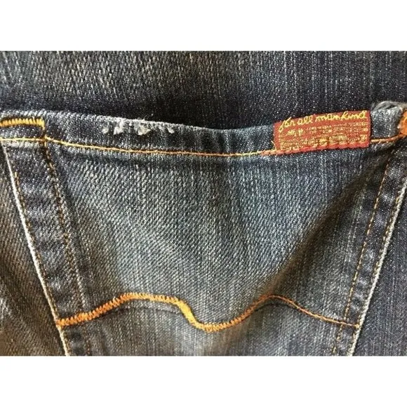7 For all Mankind Bootcut in Nakita Blue Jeans Womens Size 31 distressed