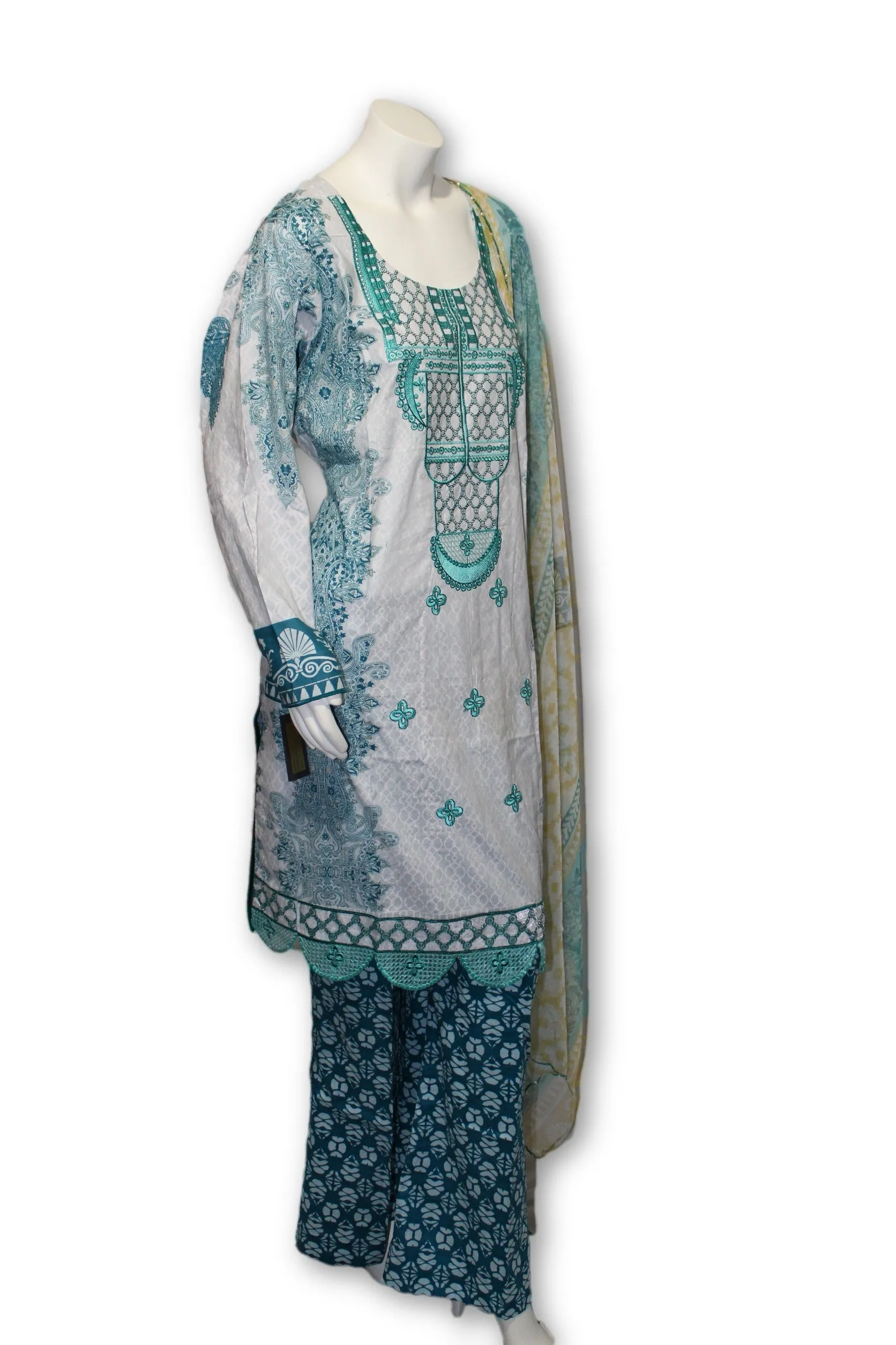 A10 Pakistani Indian Fine Design 3 Pcs Embroidered  Lawn Suit