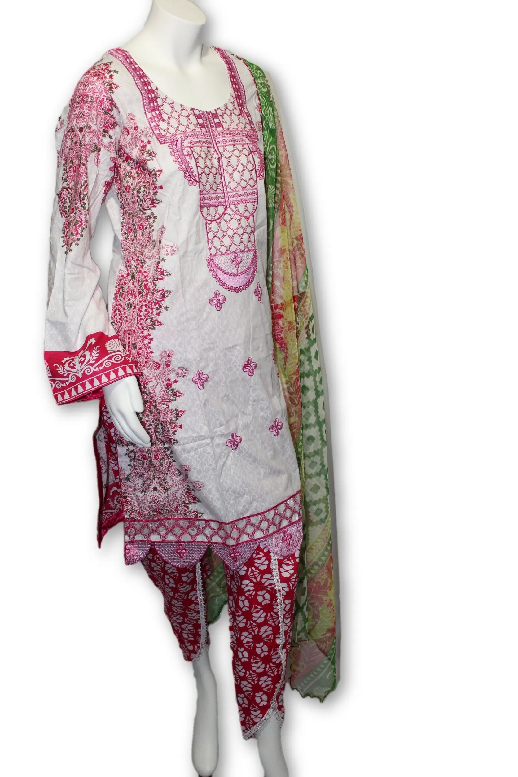 A10 Pakistani Indian Fine Design 3 Pcs Embroidered  Lawn Suit