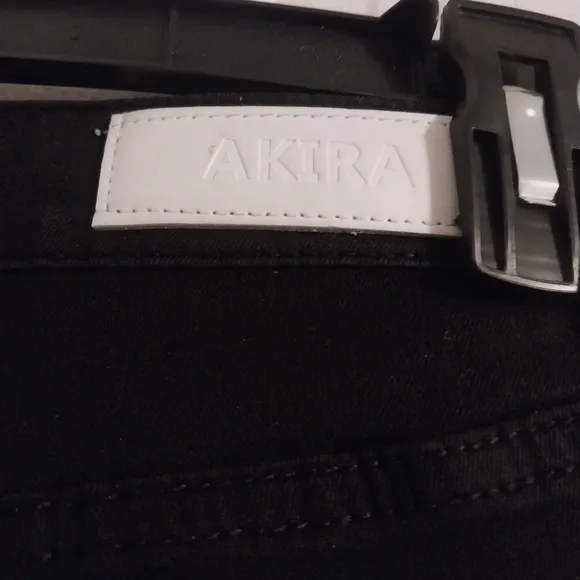 Akira jeans