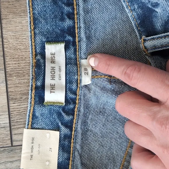 American Eagle AE77 Denim High Waist Cut-off Shorts Size 28