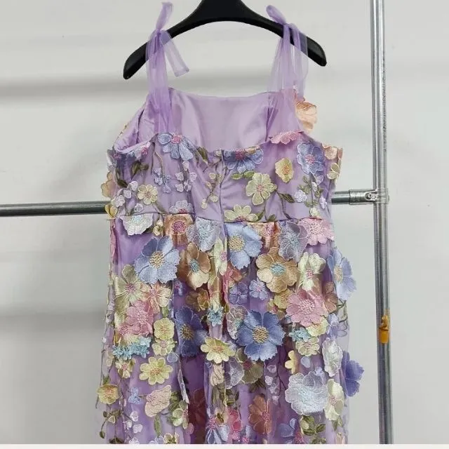 Amira® | Cocktail Dress With Floral Appliqu��s
