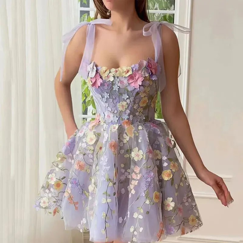 Amira® | Cocktail Dress With Floral Appliqu��s