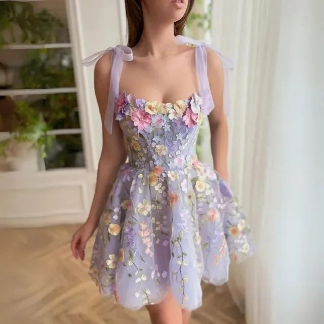Amira® | Cocktail Dress With Floral Appliqu��s