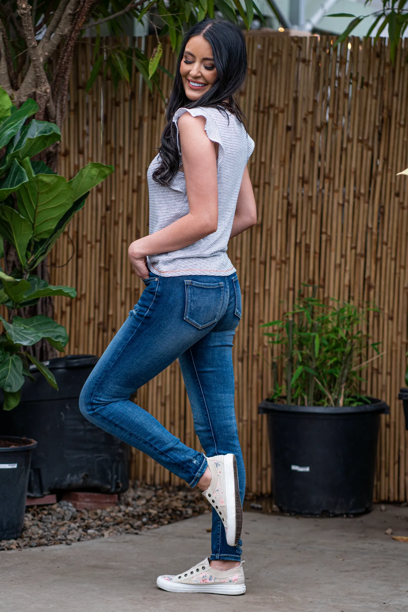 Ariel Mid Rise Skinny