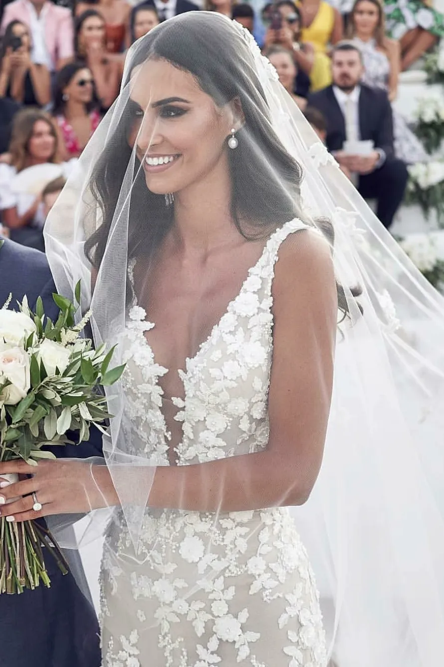 Backless Floral Lace Wedding Dresses with Mermaid Train