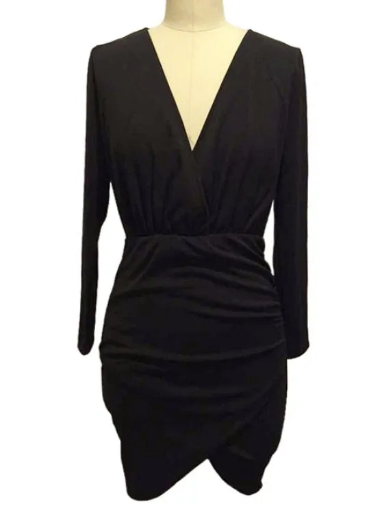 BerryBetty - Gorgeous Plunging Neck Ruched Black Dress