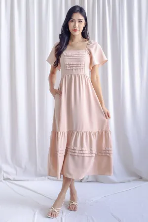 Bevelia Flutter Sleeve Pleated Maxi Dress In Nude Pink