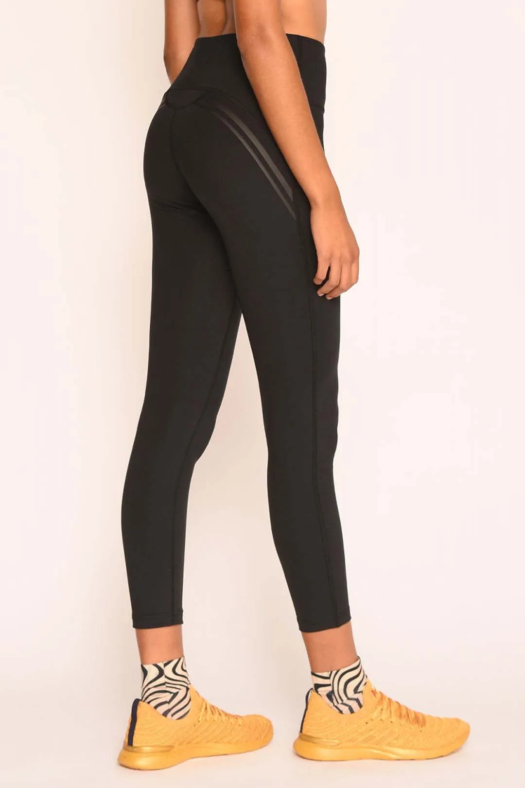 Booty liftting Tight Pull-on High Waisted Legging 25"