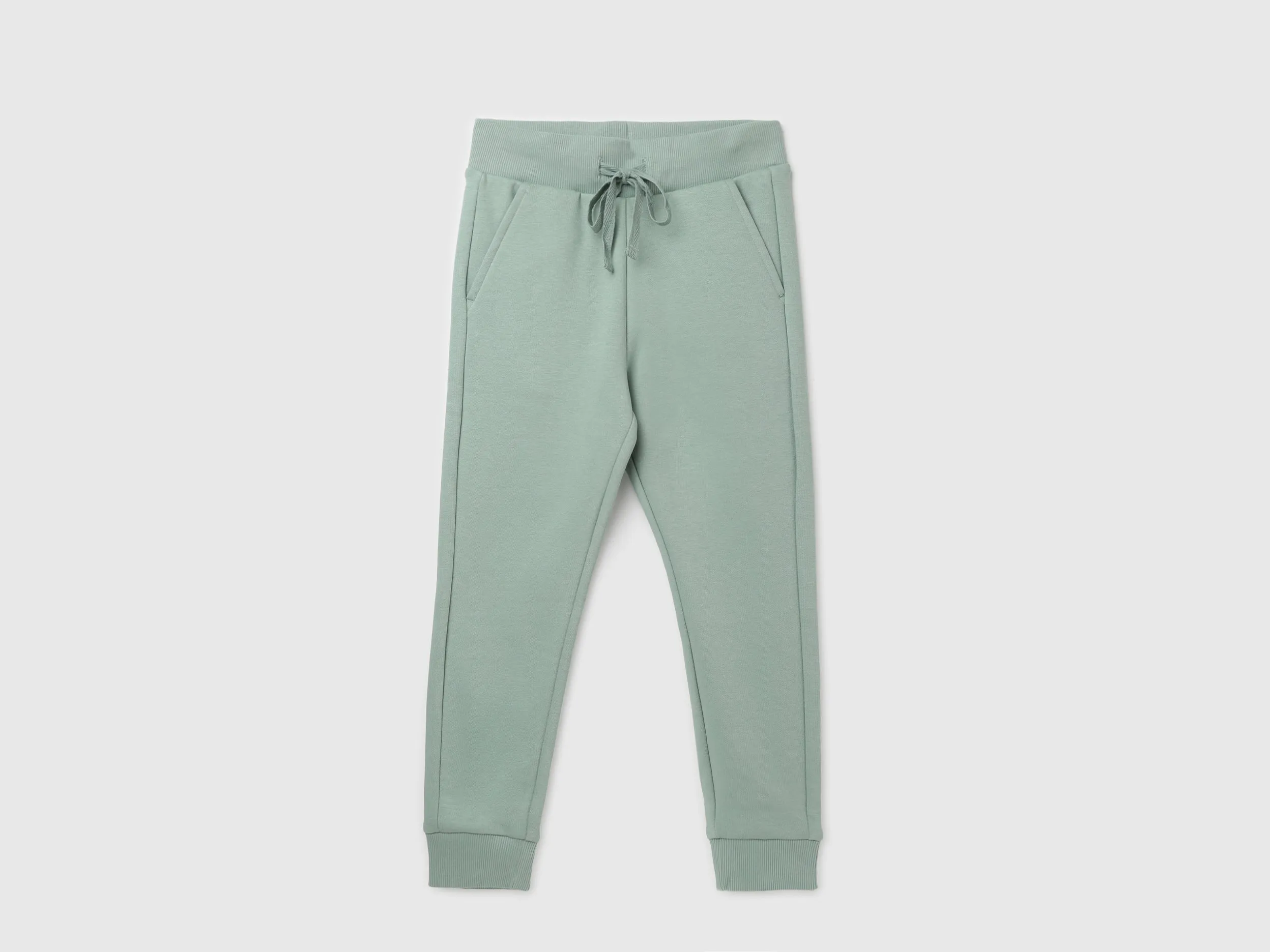 Boy's Solid Regular Fit Joggers with Drawstring Closure