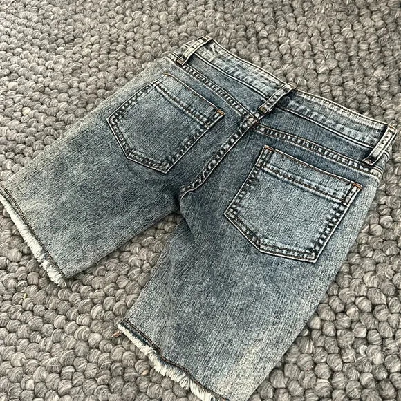 Carmar Acid Washed Long Denim Shorts Size 23