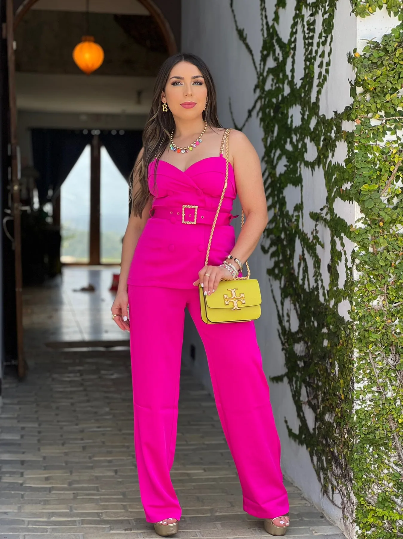CHAIN SHOULDER TOP WITH PANTS