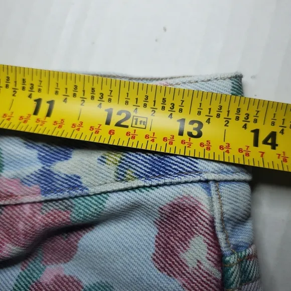 CITIZENS OF HUMANITY Kristen High Rise Shorts denim  FLORAL Sz 26