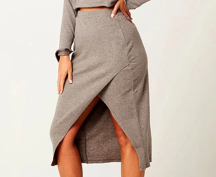 Claire Pullover-Kitty Skirt