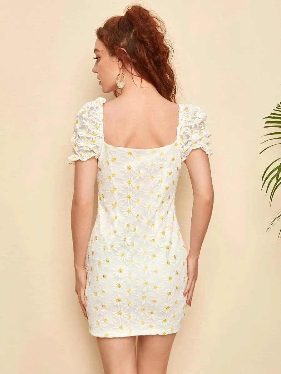 CM-DS505035 Women Casual Seoul Style Puff Sleeve Split Hem Daisy Embroidered Mesh Overlay Dress