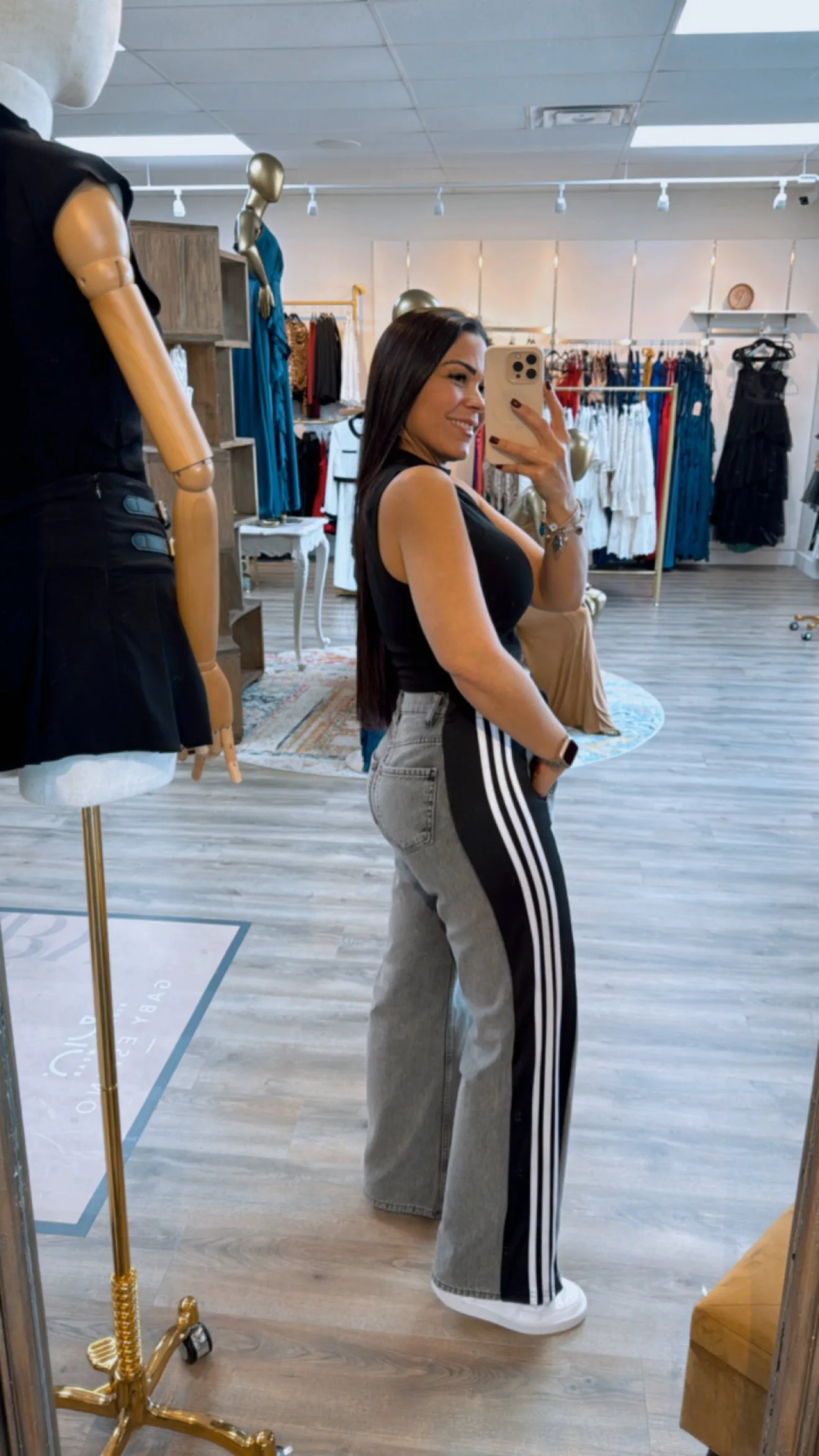 DANA RISE JEANS