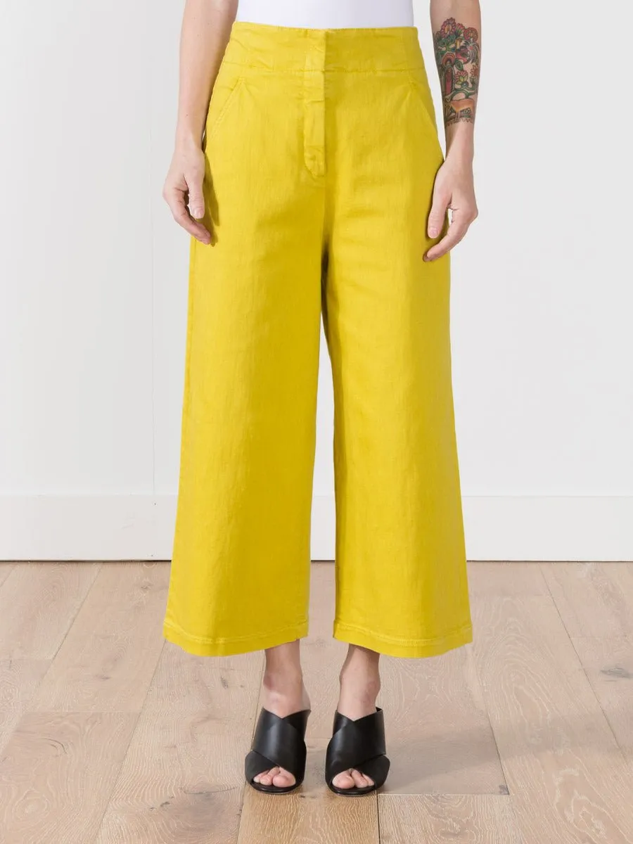 demi crop jeans