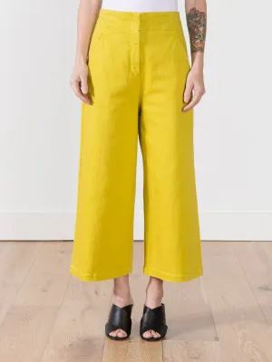 demi crop jeans