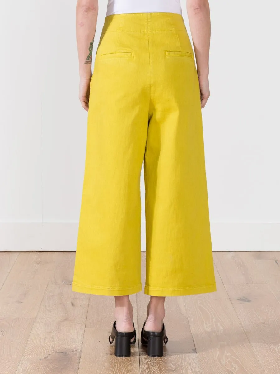 demi crop jeans