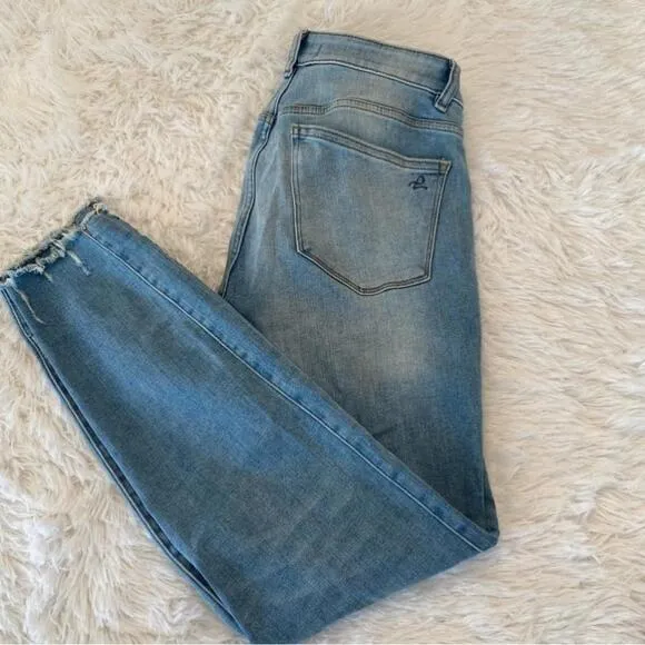 𝅺DL1961 Florence Mid-Rise Instasculpt Skinny Jeans - Size 29