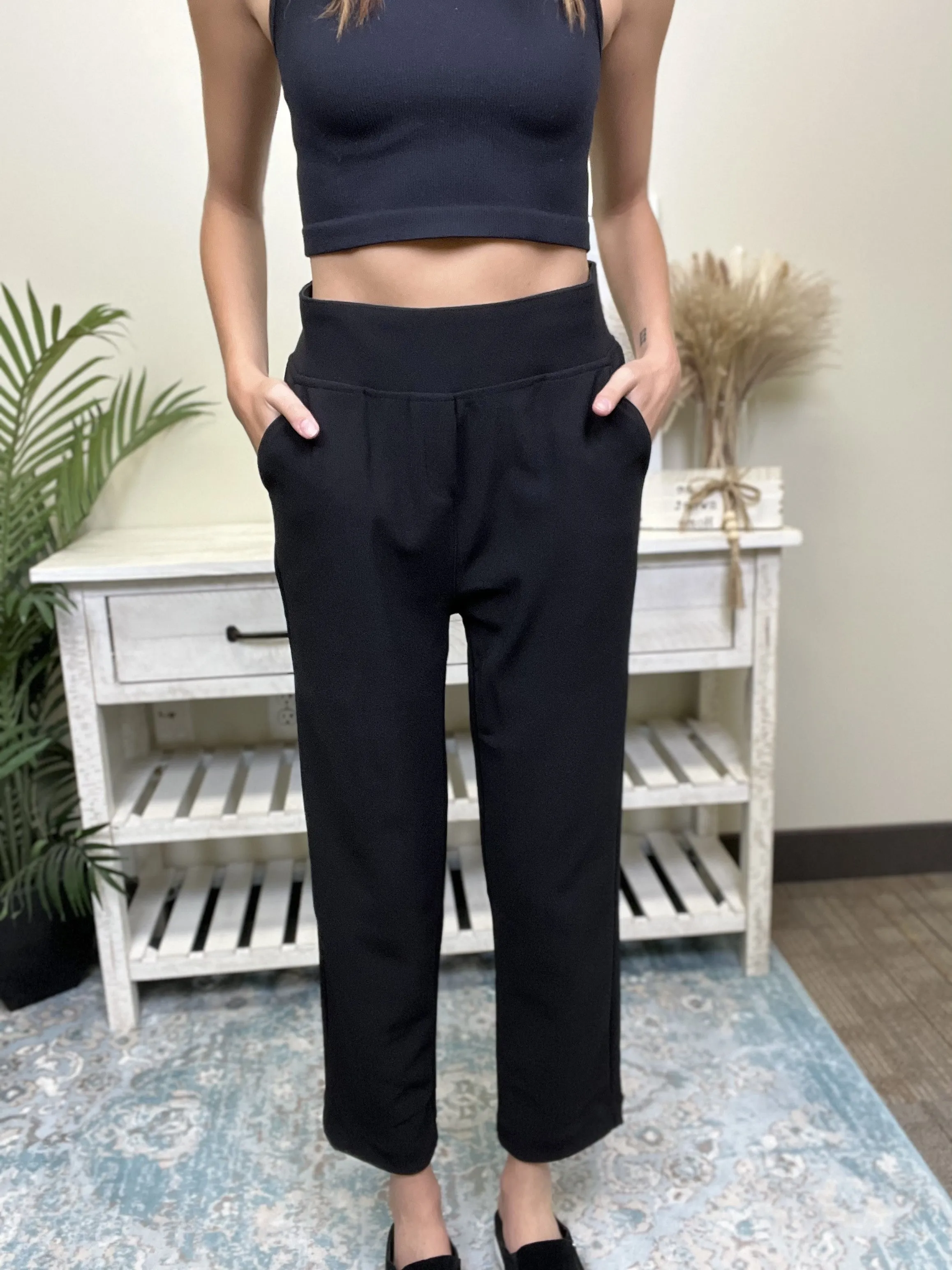 Dress For It Women's Everyday Cropped Pants