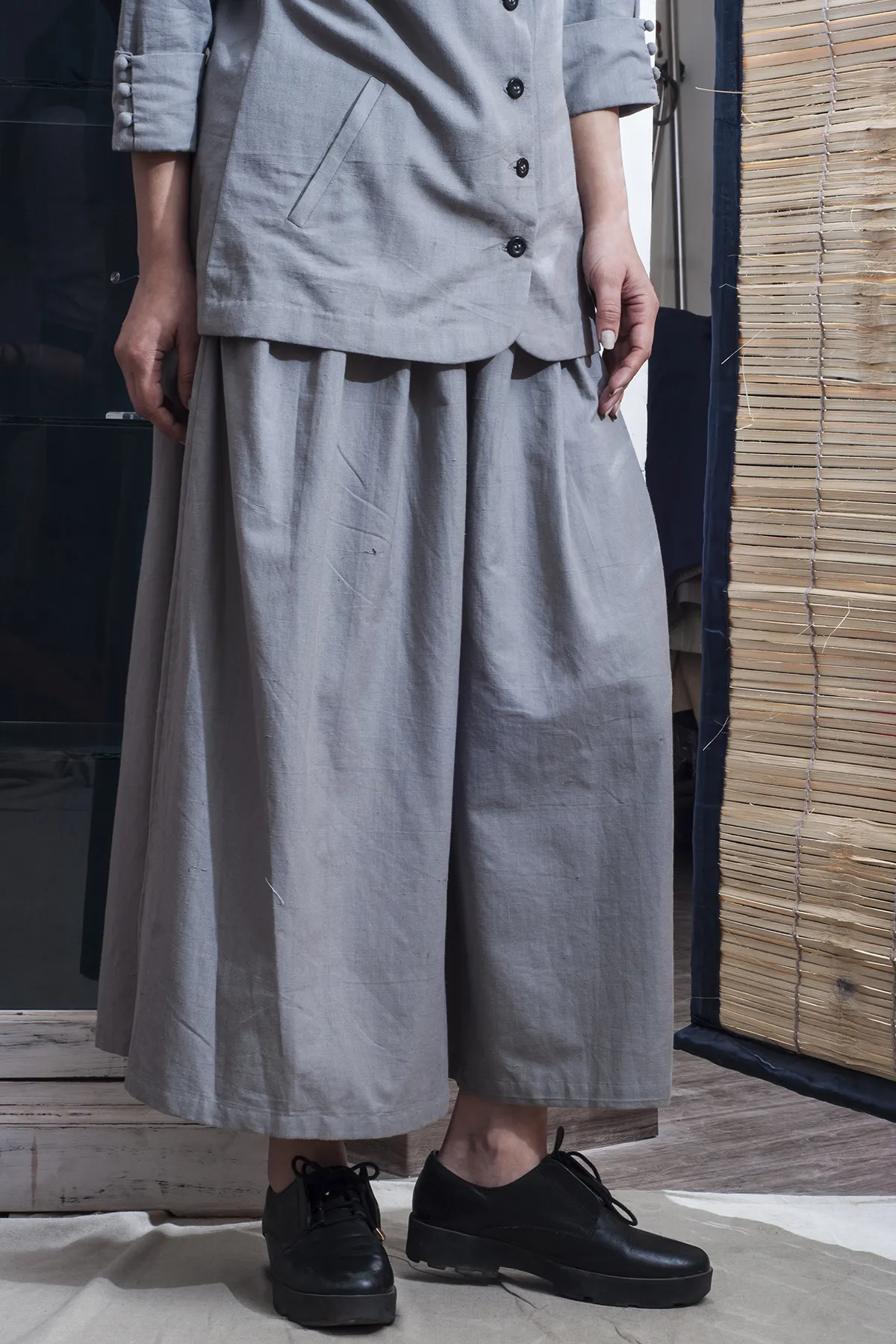 Elane- Grey Fitted Jacket With Oversized Pants