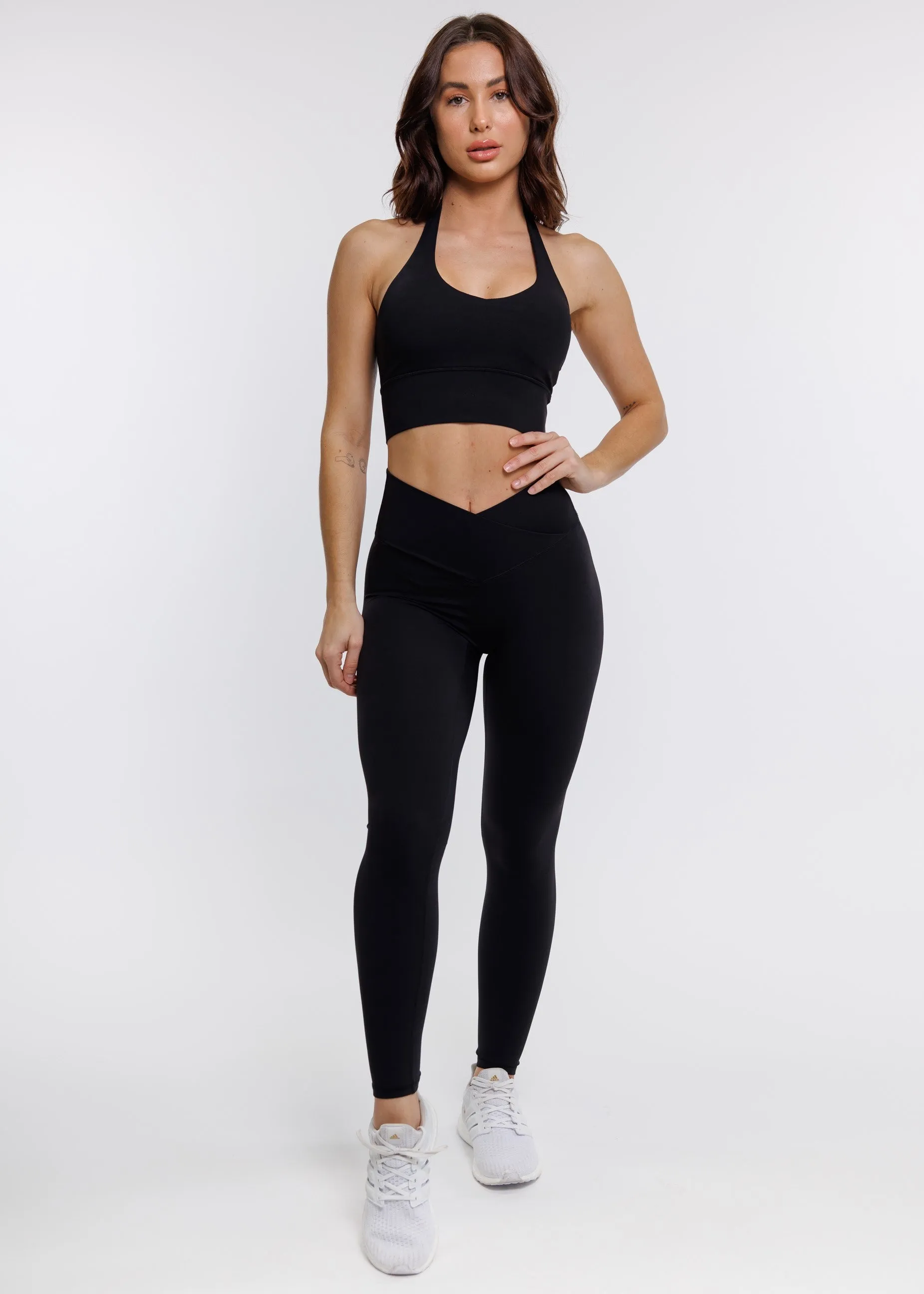 Elevate Cross Leggings - Black