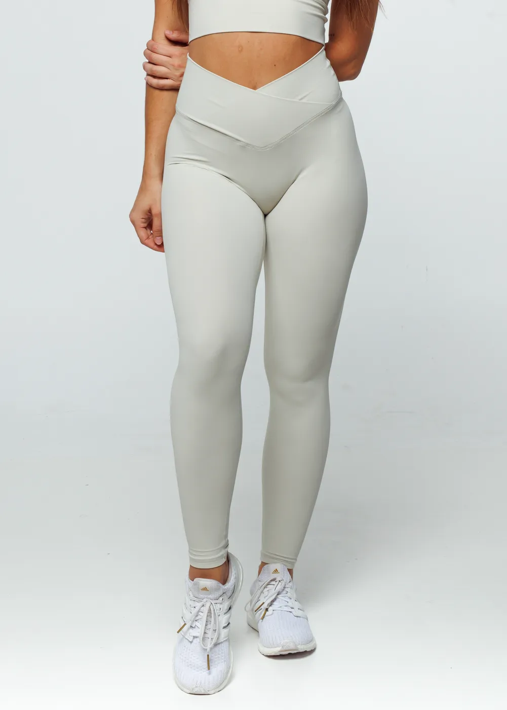 Elevate Cross Leggings - Stone