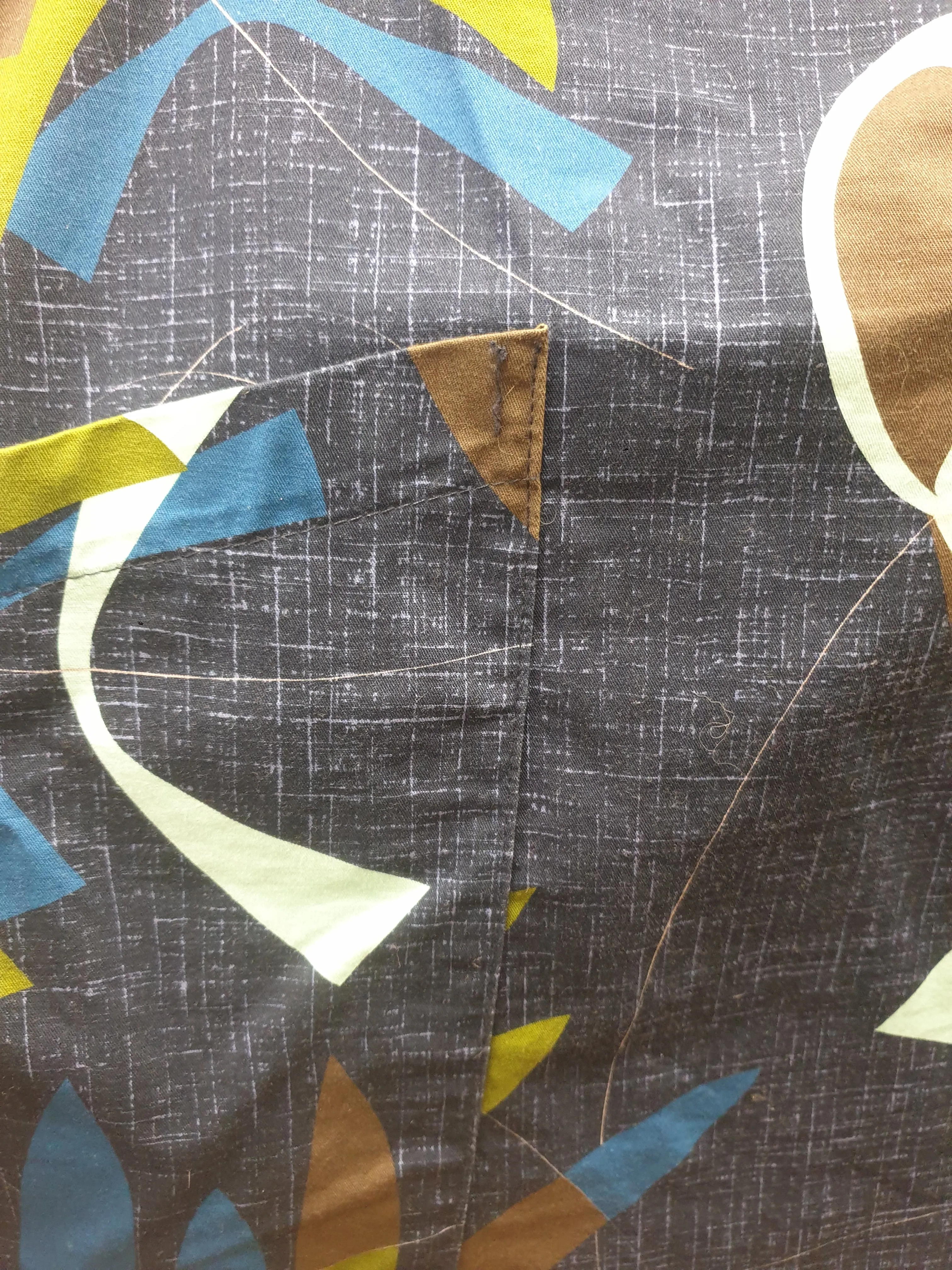 Essaye by Surface Art navy-based unique print A-line skirt size XXL (made in Australia)