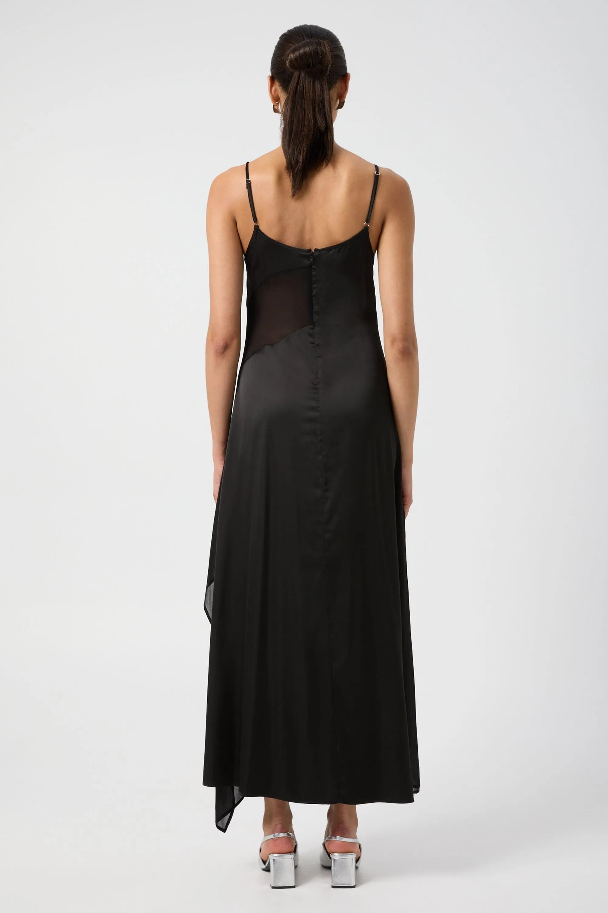 ESSENCE PANELLED MAXI DRESS | BLACK
