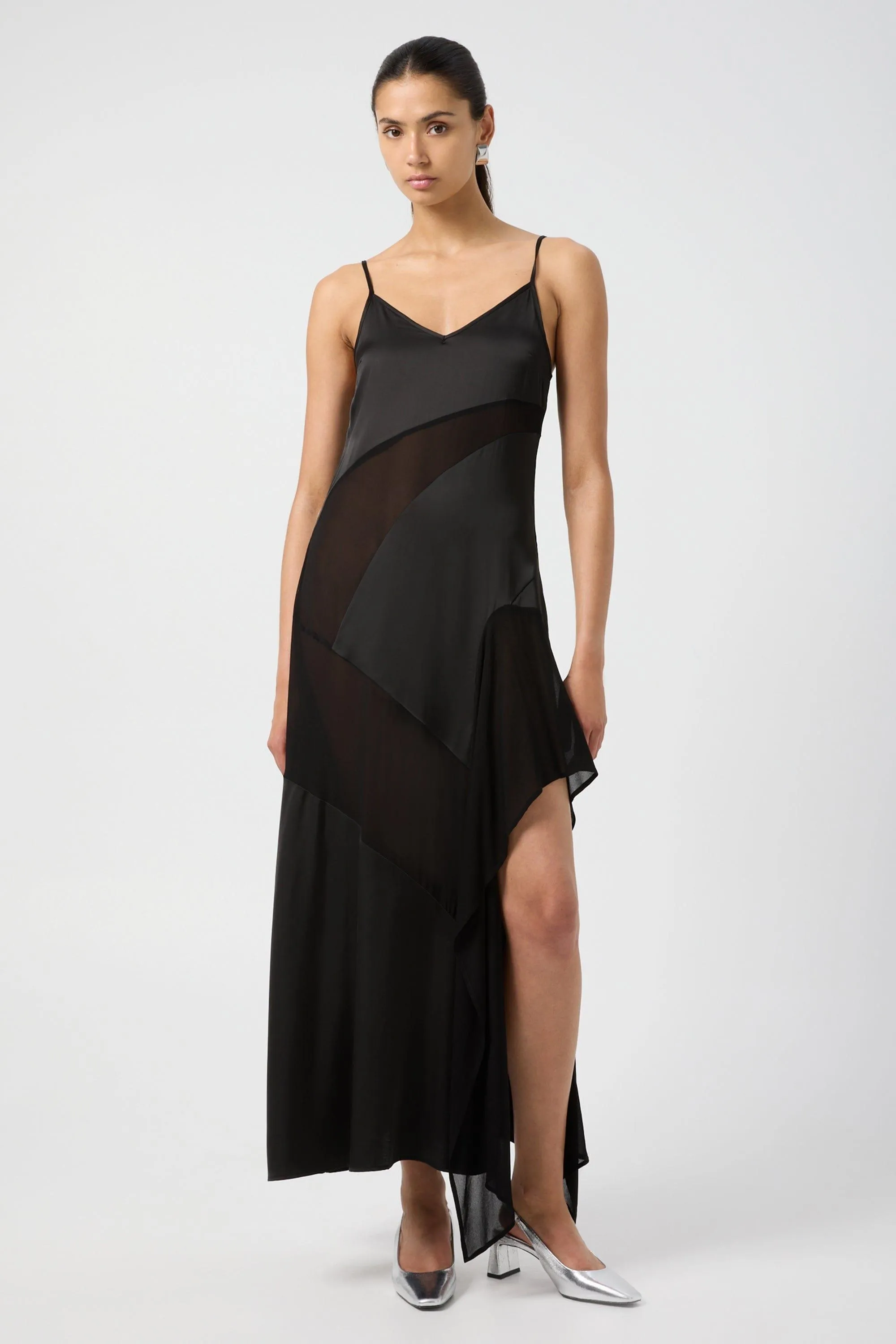 ESSENCE PANELLED MAXI DRESS | BLACK