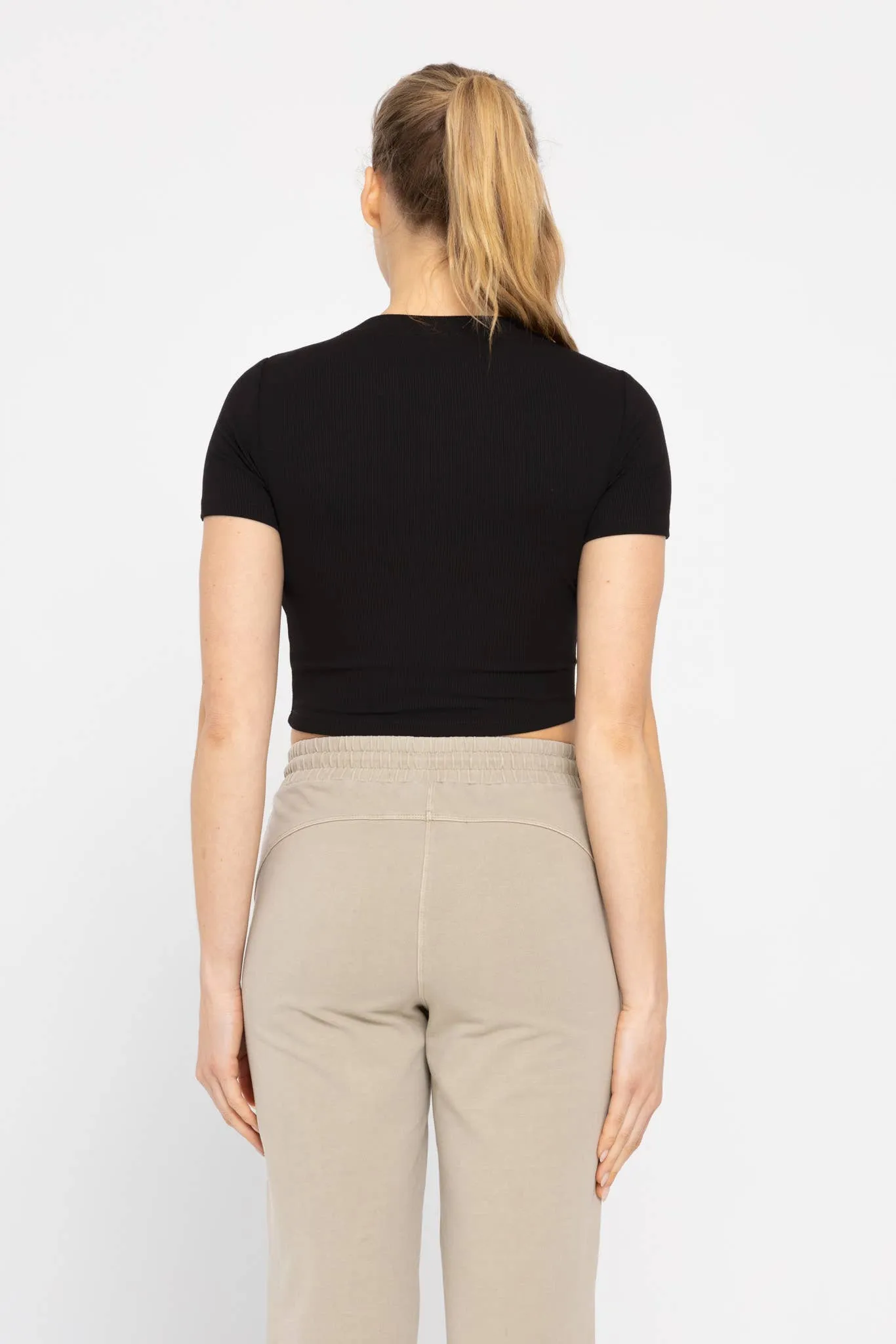 Essential Micro-Ribbed Cropped Athleisure Tee