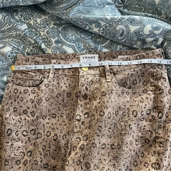 FRAME Le Crop High Waist Mini Boot Snake Print Jeans size 31