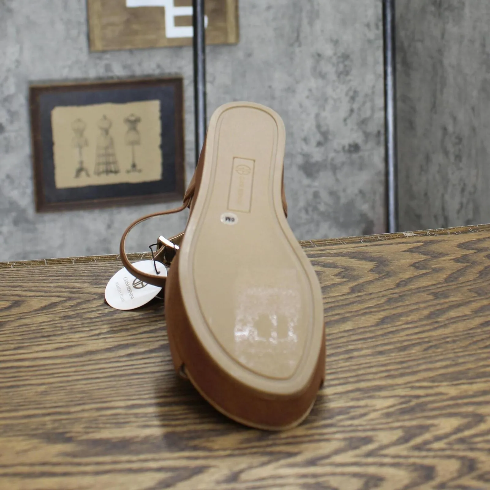 Giani Bernini Nubuck Wedge Sandals Amputee Replacement Left Shoe Only Cognac 6M