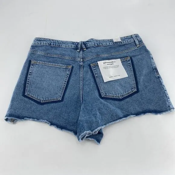 Good American Bombshell Shorts 18