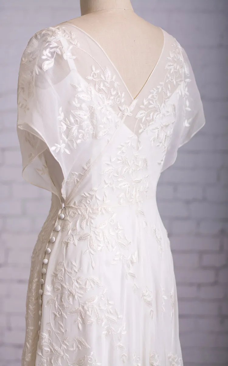 Graceful V-neck V-back Side Button Decorated Dress With Butterfly Sleeves-704162