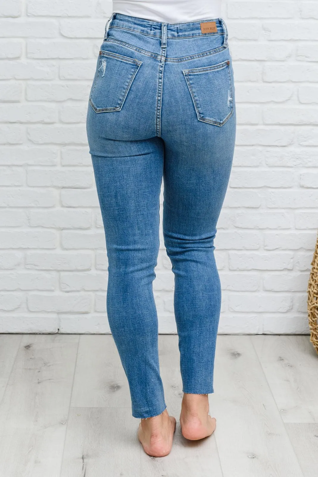 Hazel Blues® | Hi-waisted Dandelion Embroidery Skinny