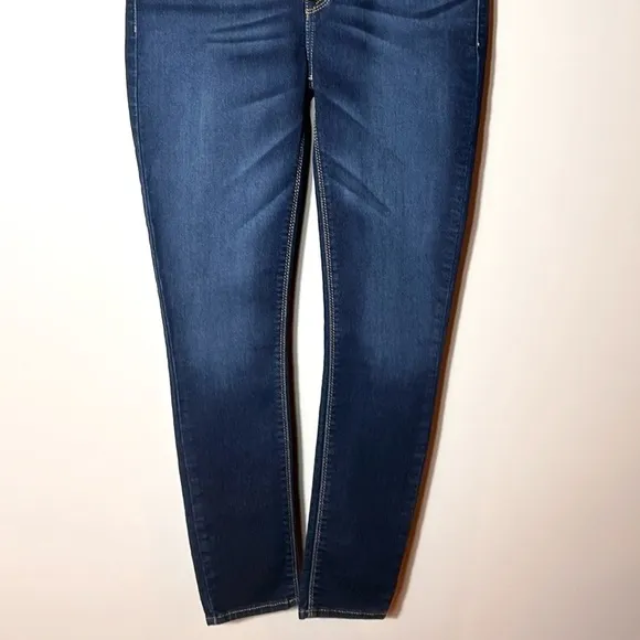 Hudson Natalie Midrise Super Skinny Jeans