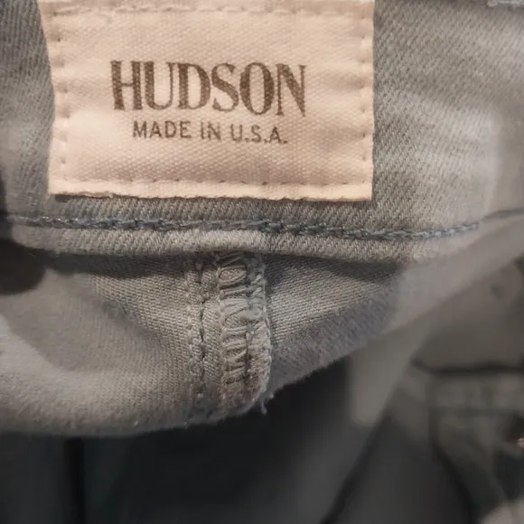 Hudson Nico Super Skinny Midrise Jeans / Size 25 / Color SBAY / Robins Egg Blue