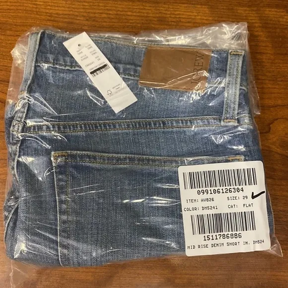 J Crew Mid-rise denim short in Squash washItem AV826