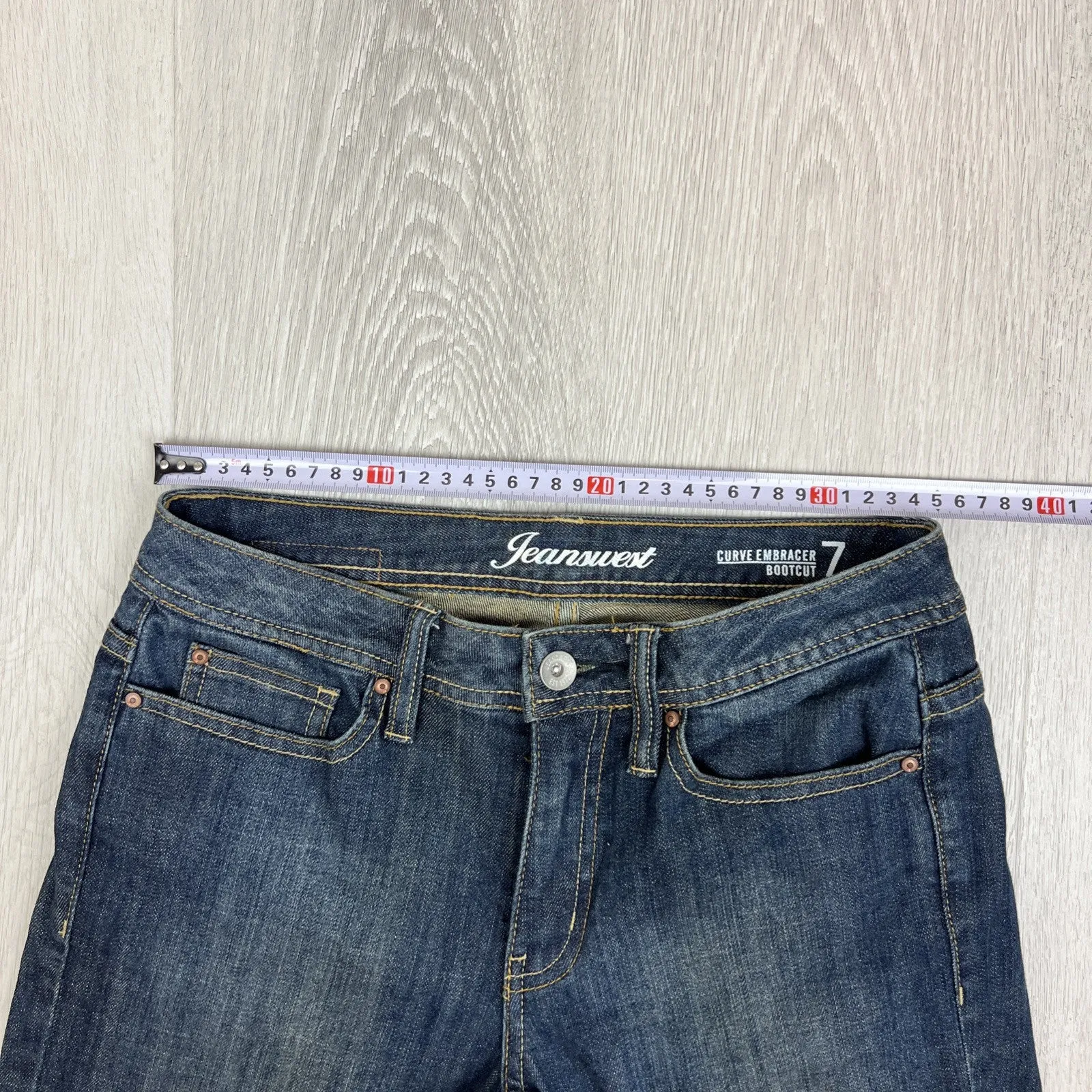 Jeanswest Womens  Curve Embracer Bootcut Denim Jeans Size 7