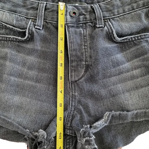 Joe's Jeans Charlie Black High Rise Raw Hem Japan Inspire Denim Shorts, 27 - EUC