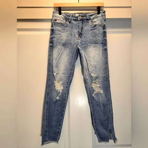 Kancan Distressed Estilo Jeans Size 28