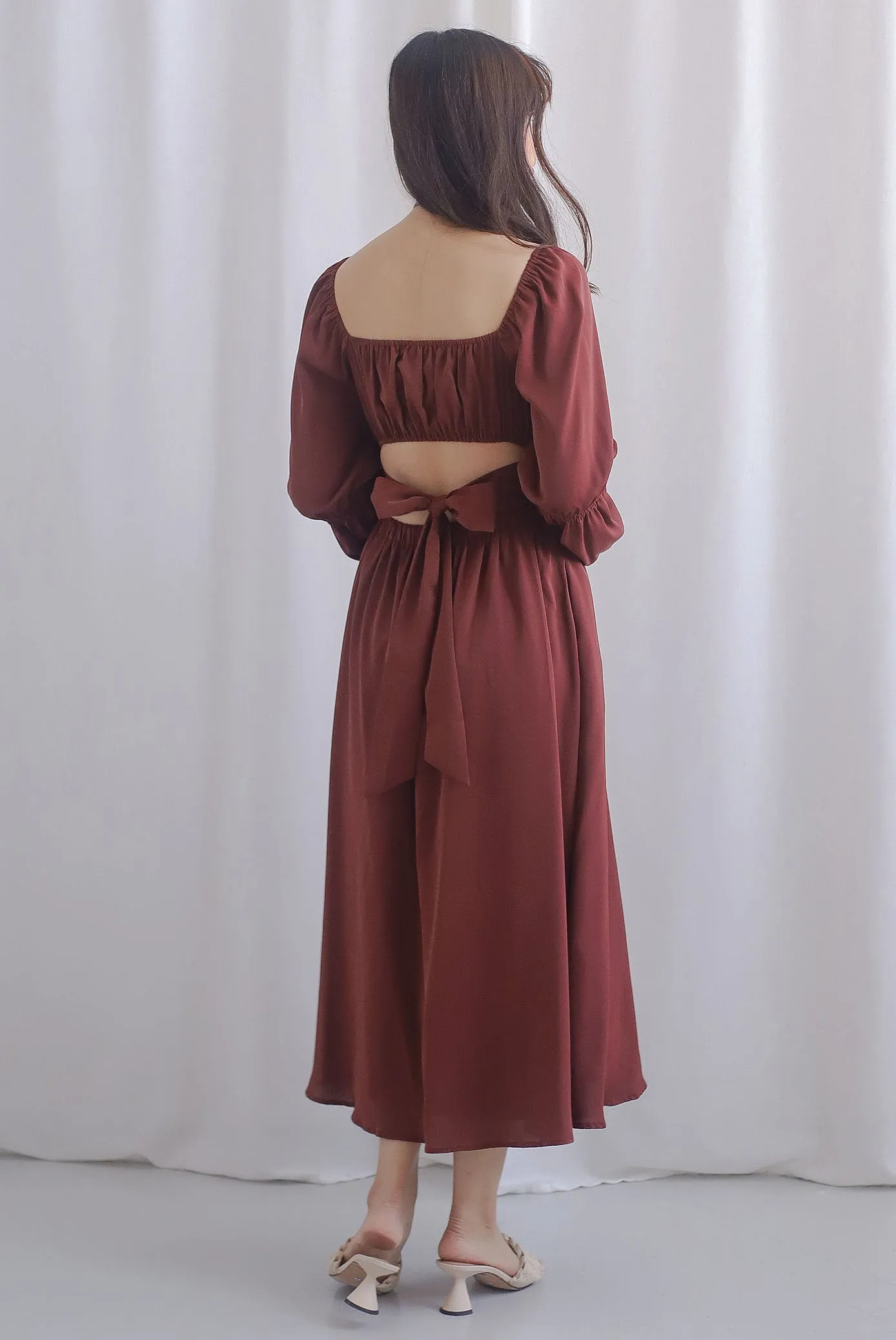 Krystal Double Poof Open Back Dress In Rosewood Red