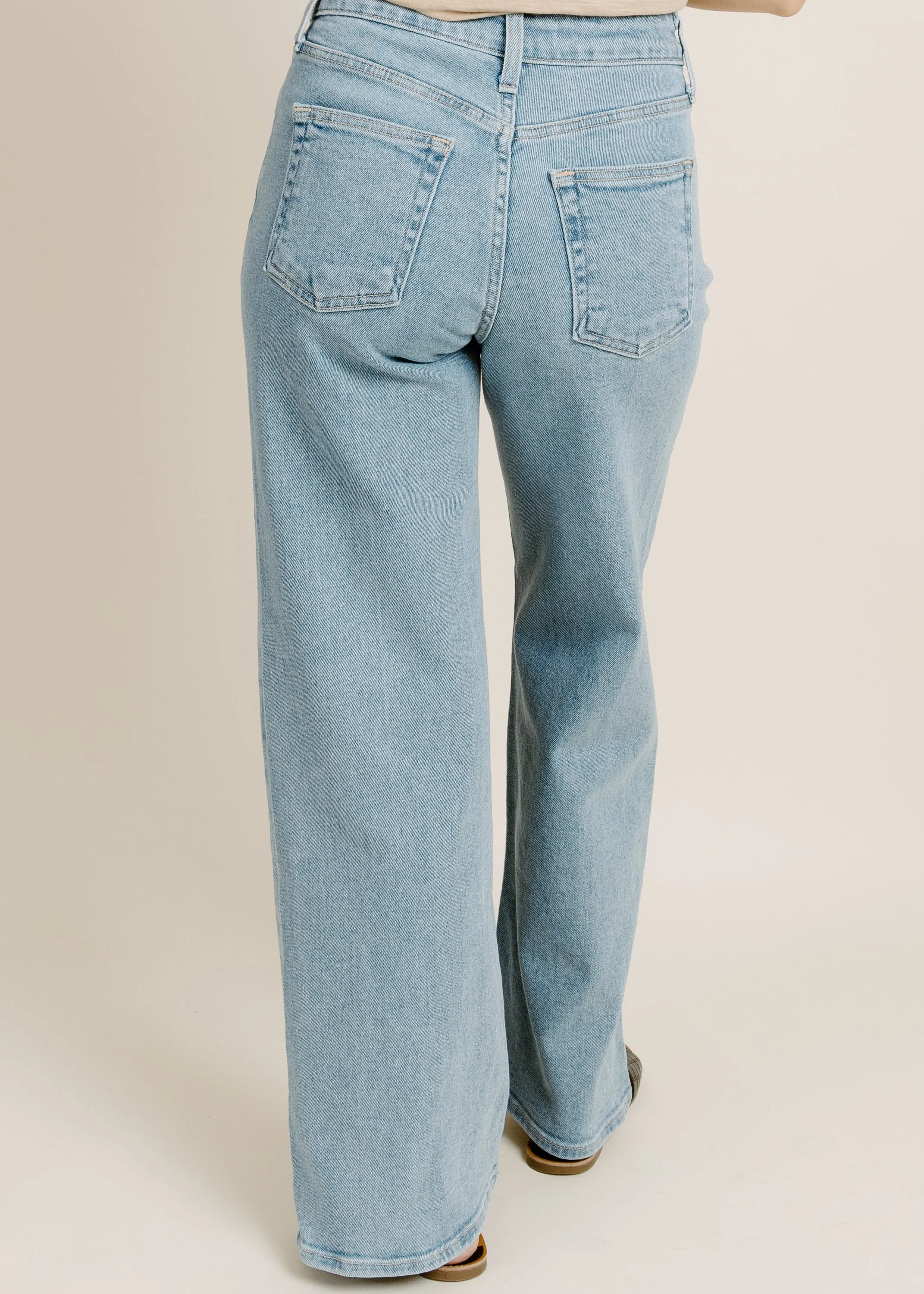 Lena Straight Jean